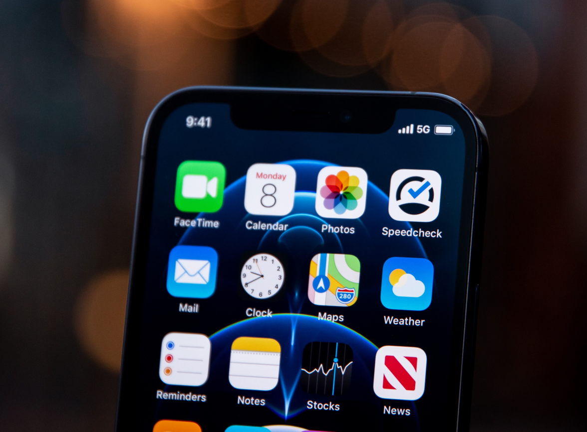 通化苹果手机维修分享为什么 iPhone 12 在冬季会自动关机 