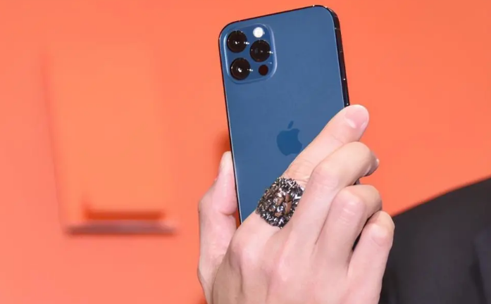 通化苹果手机维修分享iPhone12系列重启方法教程 